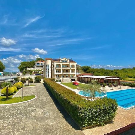 Apart Hotel Llolla Улцинь Экстерьер фото