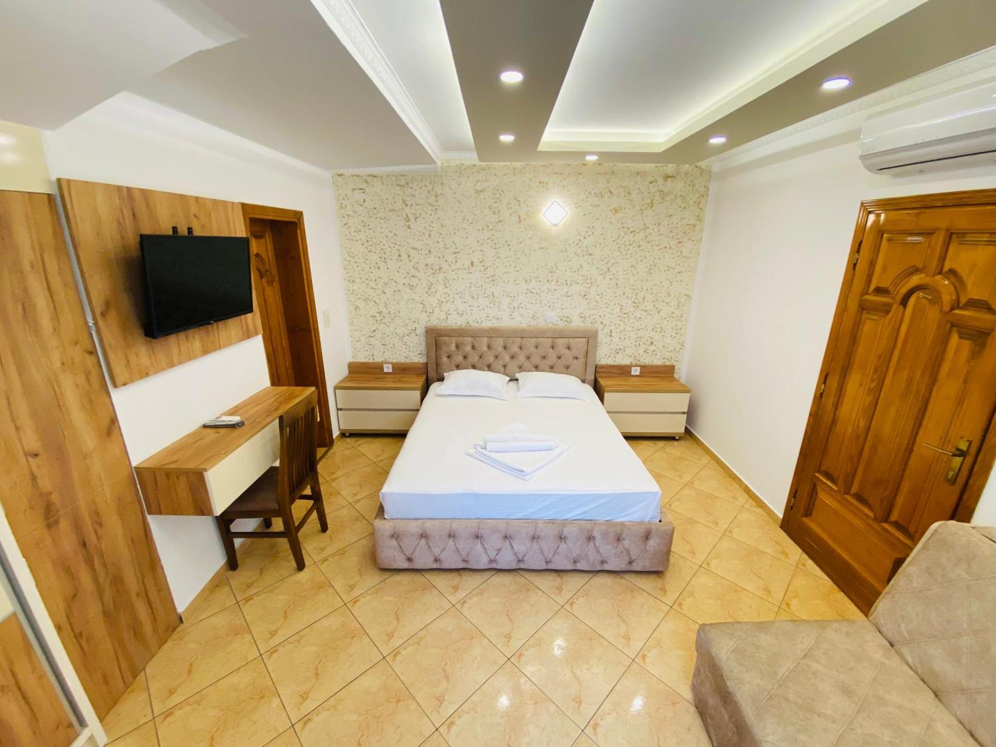 Apart Hotel Llolla Улцинь Экстерьер фото