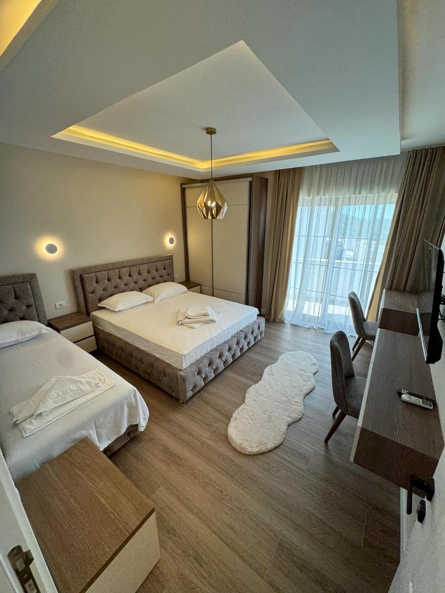 Apart Hotel Llolla Улцинь Экстерьер фото