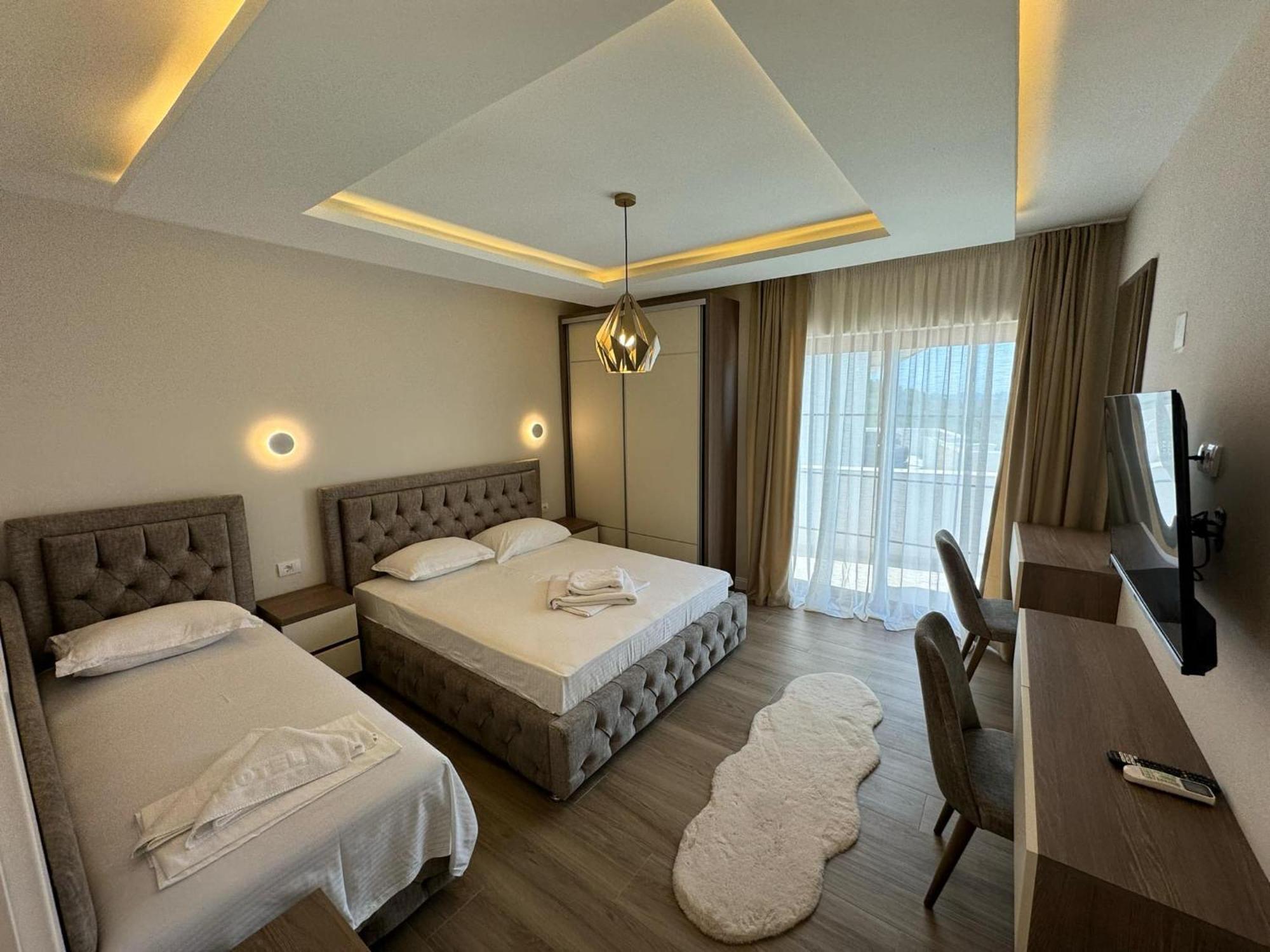 Apart Hotel Llolla Улцинь Экстерьер фото