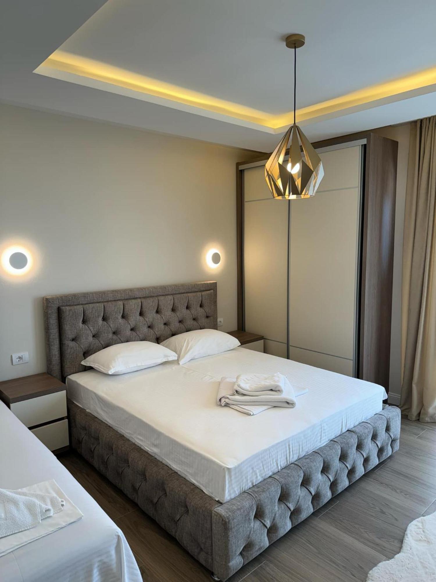 Apart Hotel Llolla Улцинь Экстерьер фото