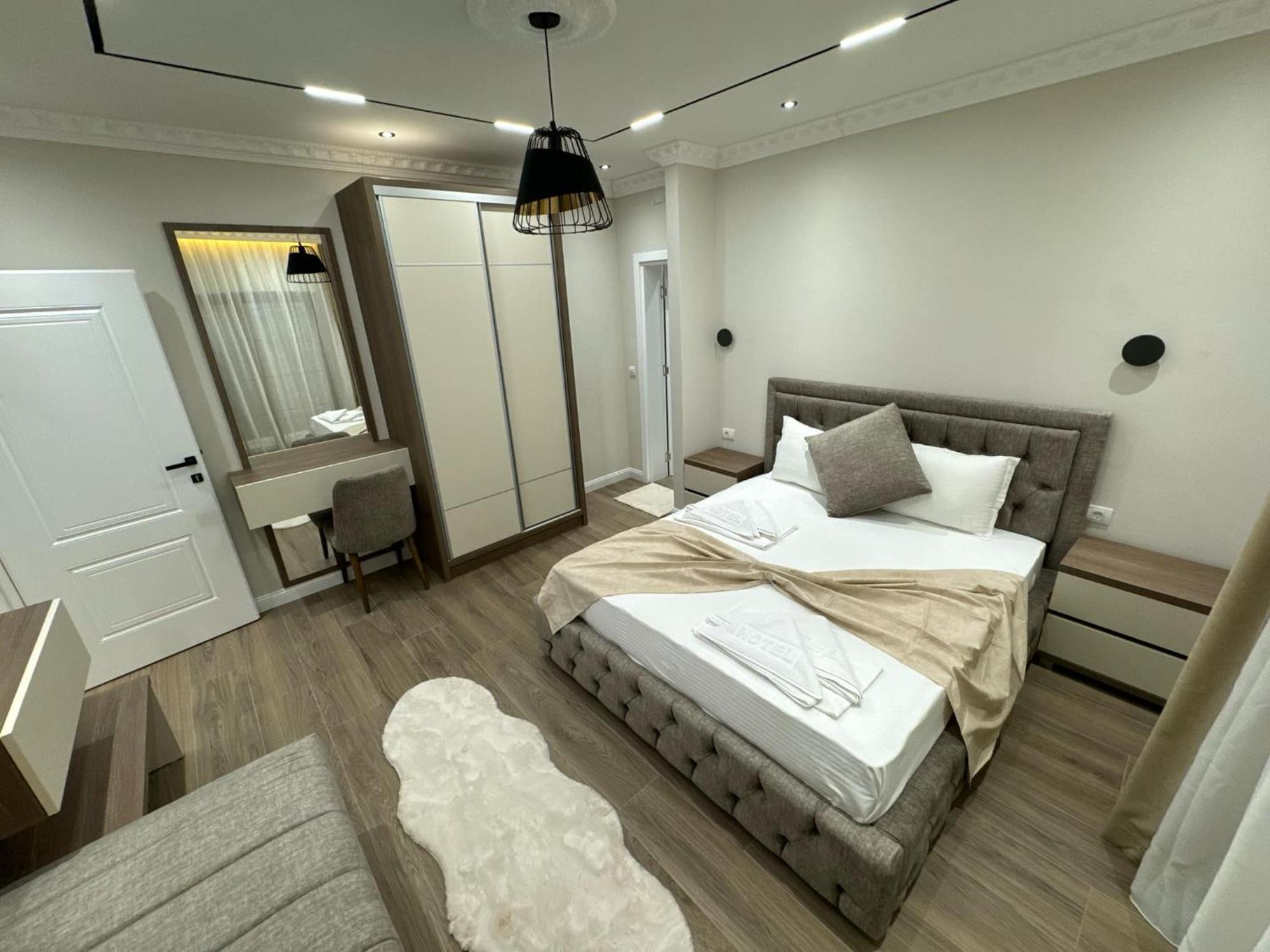 Apart Hotel Llolla Улцинь Экстерьер фото