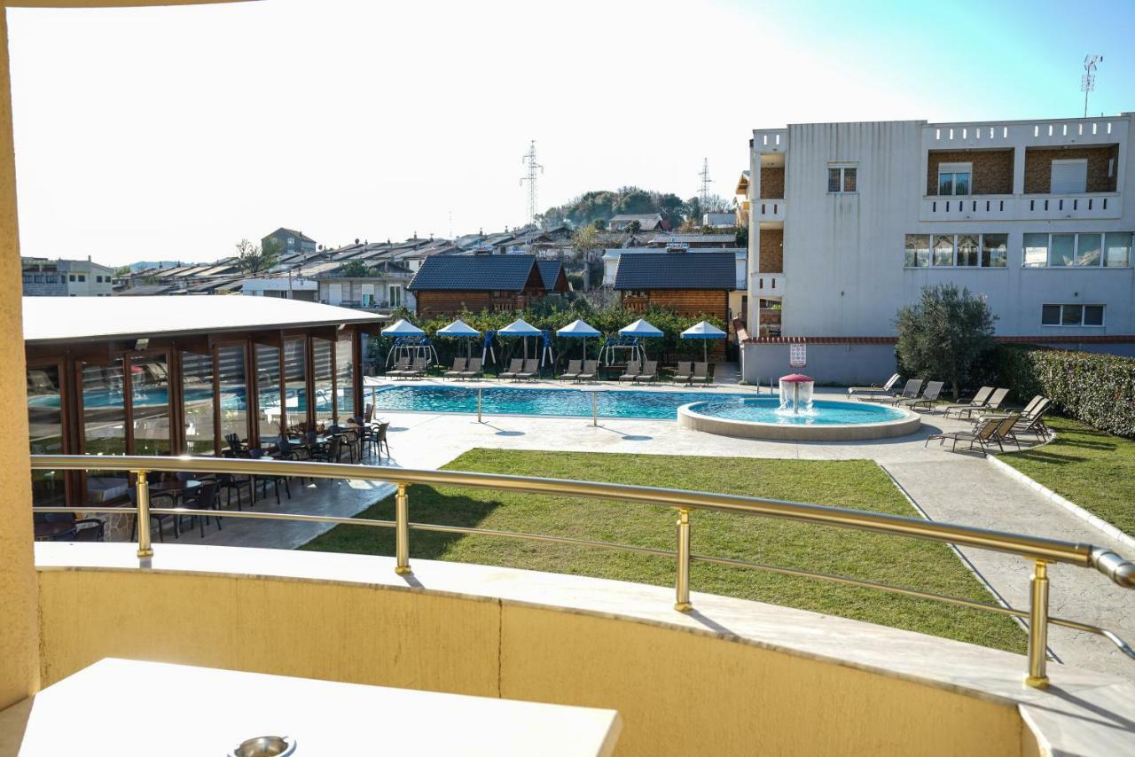 Apart Hotel Llolla Улцинь Экстерьер фото