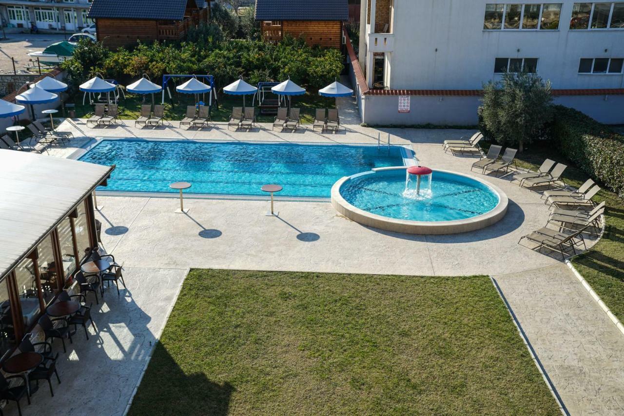 Apart Hotel Llolla Улцинь Экстерьер фото